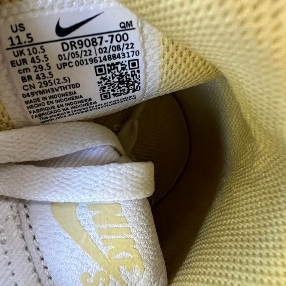 Nike SB Zoom Blazer Mid Men's 11.5 DR9087-700 Lemon Wash Yellow Skate Shoes - Picture 12 of 12